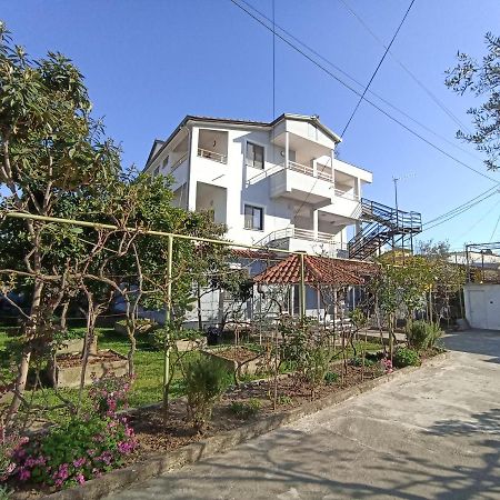 دراس Villa Osmani المظهر الخارجي الصورة