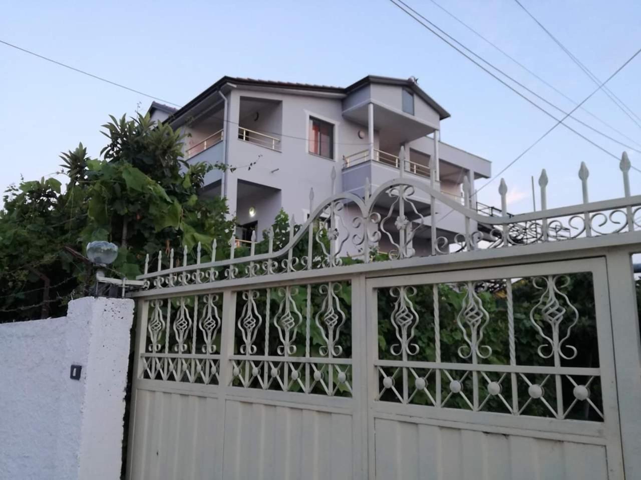 دراس Villa Osmani المظهر الخارجي الصورة